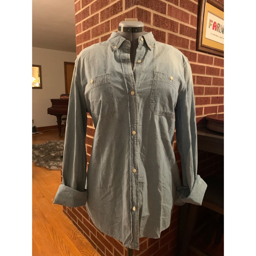 ⚡️ Ombré Button-Down